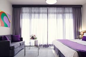 The Smallville Xpress Hotel