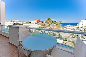 Flamingo Suites Boutique Hotel