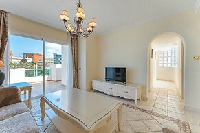 Flamingo Suites Boutique Hotel