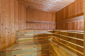 Flamingo Suites Boutique Hotel