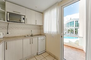 Flamingo Suites Boutique Hotel