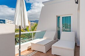 Flamingo Suites Boutique Hotel