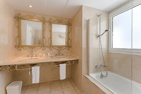 Flamingo Suites Boutique Hotel