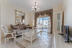 Flamingo Suites Boutique Hotel