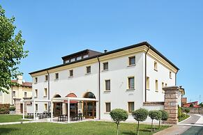 Albergo Antica Corte Marchesini