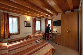 Albergo Antica Corte Marchesini