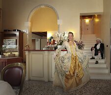 Albergo Antica Corte Marchesini