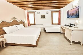Albergo Antica Corte Marchesini