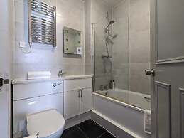 The Earl of Derby - Inn