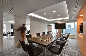 Park Inn by Radisson Brussels Centre Midi