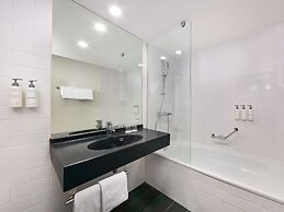 Park Inn by Radisson Brussels Centre Midi
