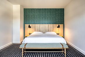 Park Inn by Radisson Brussels Centre Midi