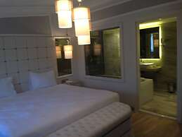 The Constantine Hotel