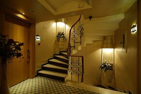 Sidonya Hotel