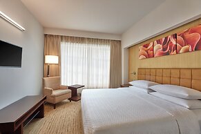 Four Points by Sheraton Hotel & Serviced Apartments, Pune