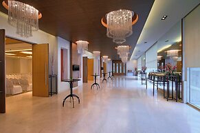 Four Points by Sheraton Hotel & Serviced Apartments, Pune