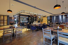 Four Points by Sheraton Hotel & Serviced Apartments, Pune