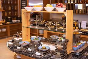 Four Points by Sheraton Hotel & Serviced Apartments, Pune