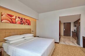 Four Points by Sheraton Hotel & Serviced Apartments, Pune