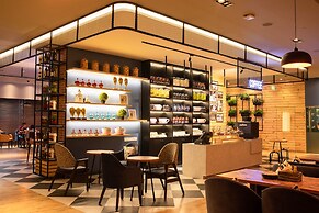 Four Points by Sheraton Hotel & Serviced Apartments, Pune