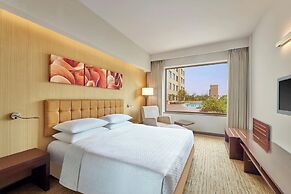 Four Points by Sheraton Hotel & Serviced Apartments, Pune