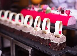 Four Points by Sheraton Hotel & Serviced Apartments, Pune