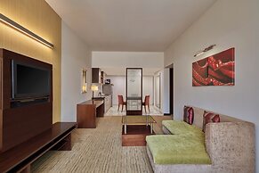 Four Points by Sheraton Hotel & Serviced Apartments, Pune