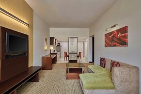 Four Points by Sheraton Hotel & Serviced Apartments, Pune