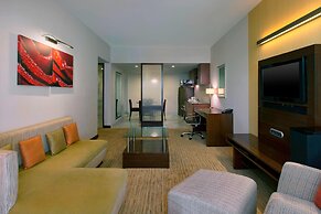 Four Points by Sheraton Hotel & Serviced Apartments, Pune