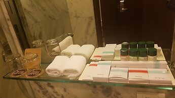 Four Points by Sheraton Hotel & Serviced Apartments, Pune