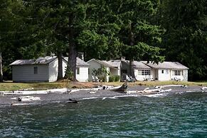 Lake Crescent Lodge