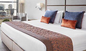 Leonardo Royal London Tower Bridge