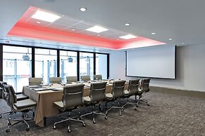 Leonardo Royal London Tower Bridge