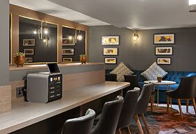 Leonardo Royal London Tower Bridge