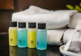 Ratana Apart Hotel at Chalong