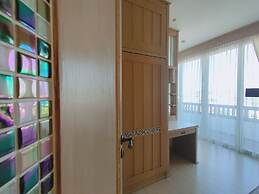 Ratana Apart Hotel at Chalong