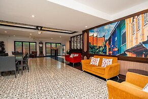 Ratana Hotel Chalong