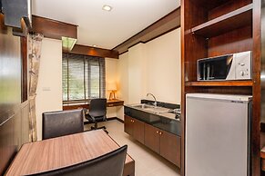 Ratana Hotel Chalong