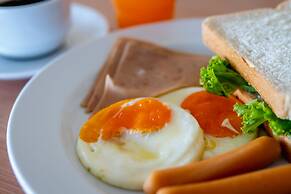 Ratana Apart Hotel at Chalong