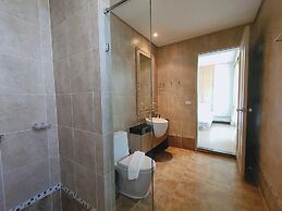 Ratana Apart Hotel at Chalong