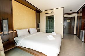 Ratana Hotel Chalong