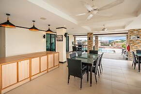 Ratana Hotel Chalong