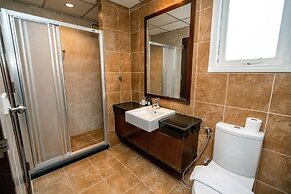 Ratana Hotel Chalong