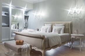 SunVillage Boutique Hotel