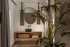 SunVillage Boutique Hotel