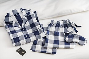 The Towers at Lotte New York Palace