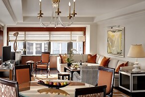 The Towers at Lotte New York Palace