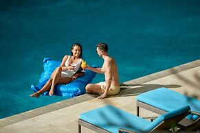 Courtyard by Marriott Bali Nusa Dua Resort