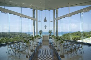 Okinawa Kariyushi Beach Resort Ocean Spa