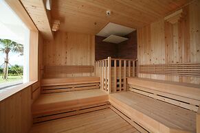 Okinawa Kariyushi Beach Resort Ocean Spa